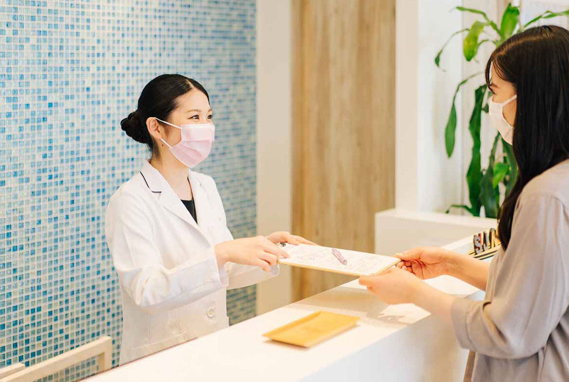 STEP02 受付・問診表のご記入